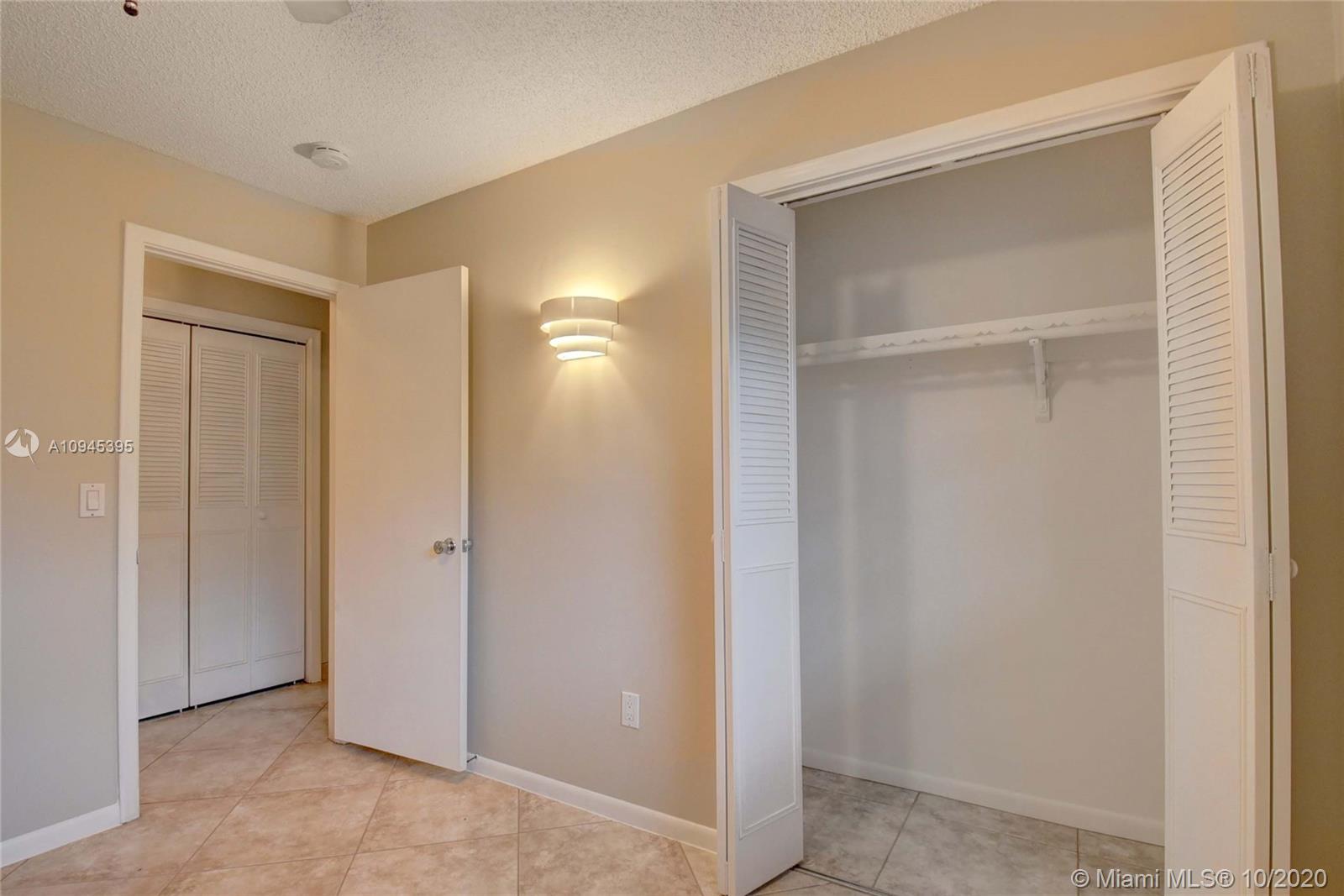 22726 Southwest 66th Avenue Boca Raton, FL 33428 - Photo 46 of 58