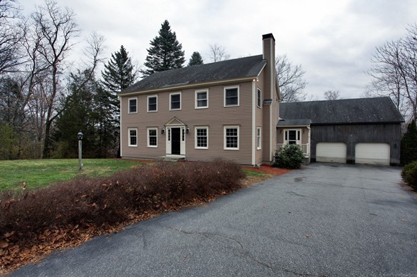 4 Byam Road Chelmsford, MA 01824 - Photo 1 of 30