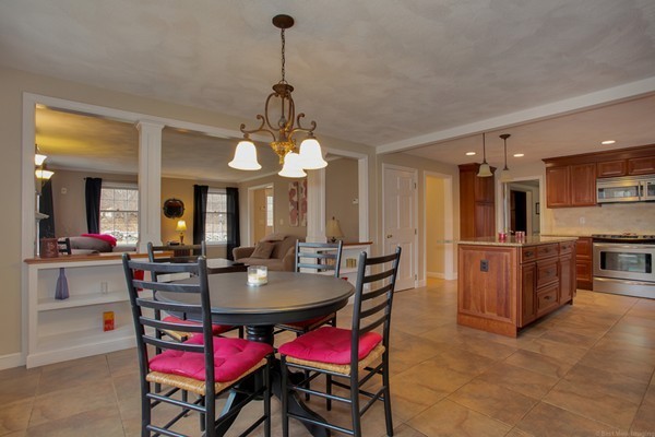 4 Byam Road Chelmsford, MA 01824 - Photo 9 of 30
