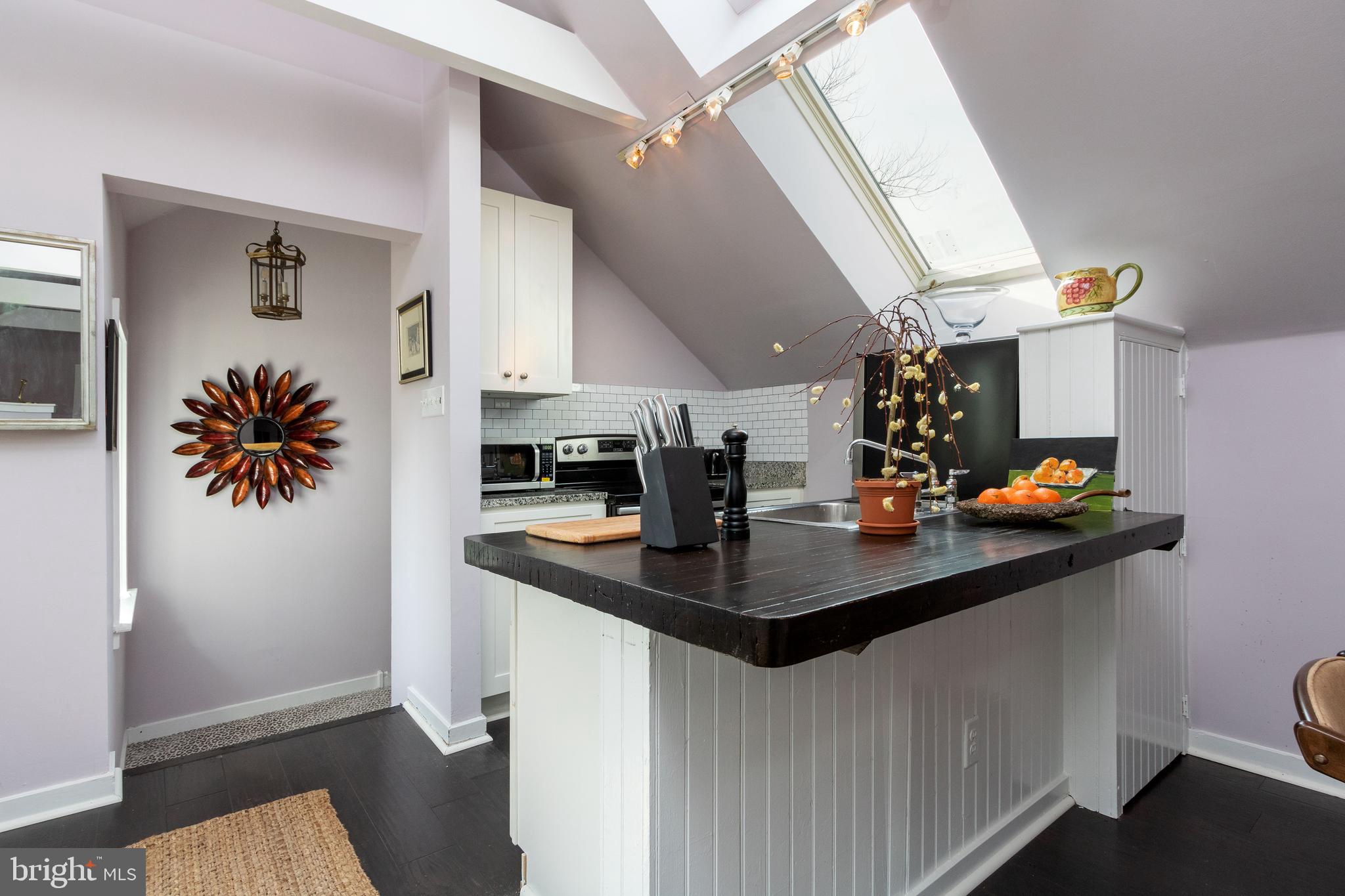 373 Pineville Road, Unit CARRIAGE Newtown, PA 18940 - Photo 6 of 23