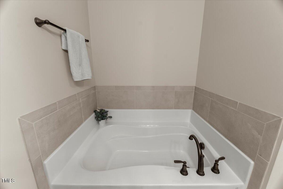 1112 Landmark Road Angier, NC 27501 - Photo 27 of 41 29-P1287654