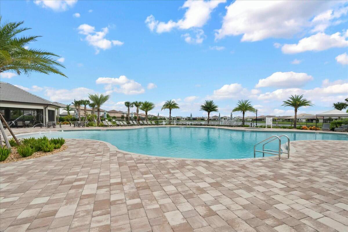 4801 Chantilly Road Lake Worth, FL 33467 - Photo 26 of 54 Community Pool