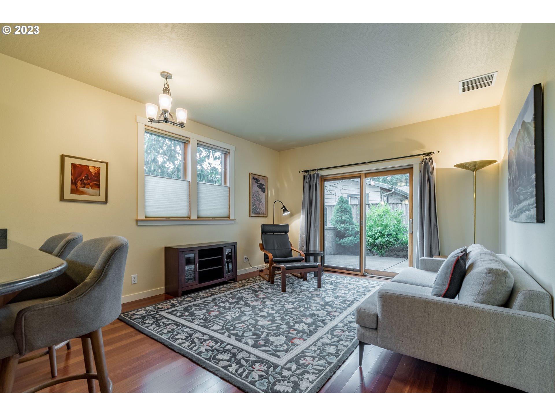 1410 Perdue Loop Eugene, OR 97401 - Photo 3 of 32 a living room with furniture and a fireplace