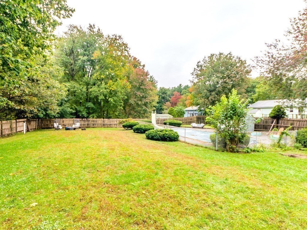 8 Cochrane Road Wilmington, MA 01887 - Photo 3 of 42 Gallery Image 3