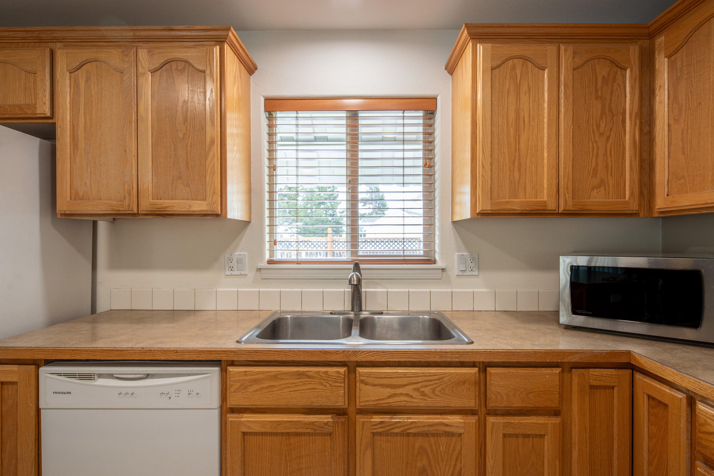 16671 William Foss Road La Pine, OR 97739 - Photo 14 of 35 zman fred gano-23