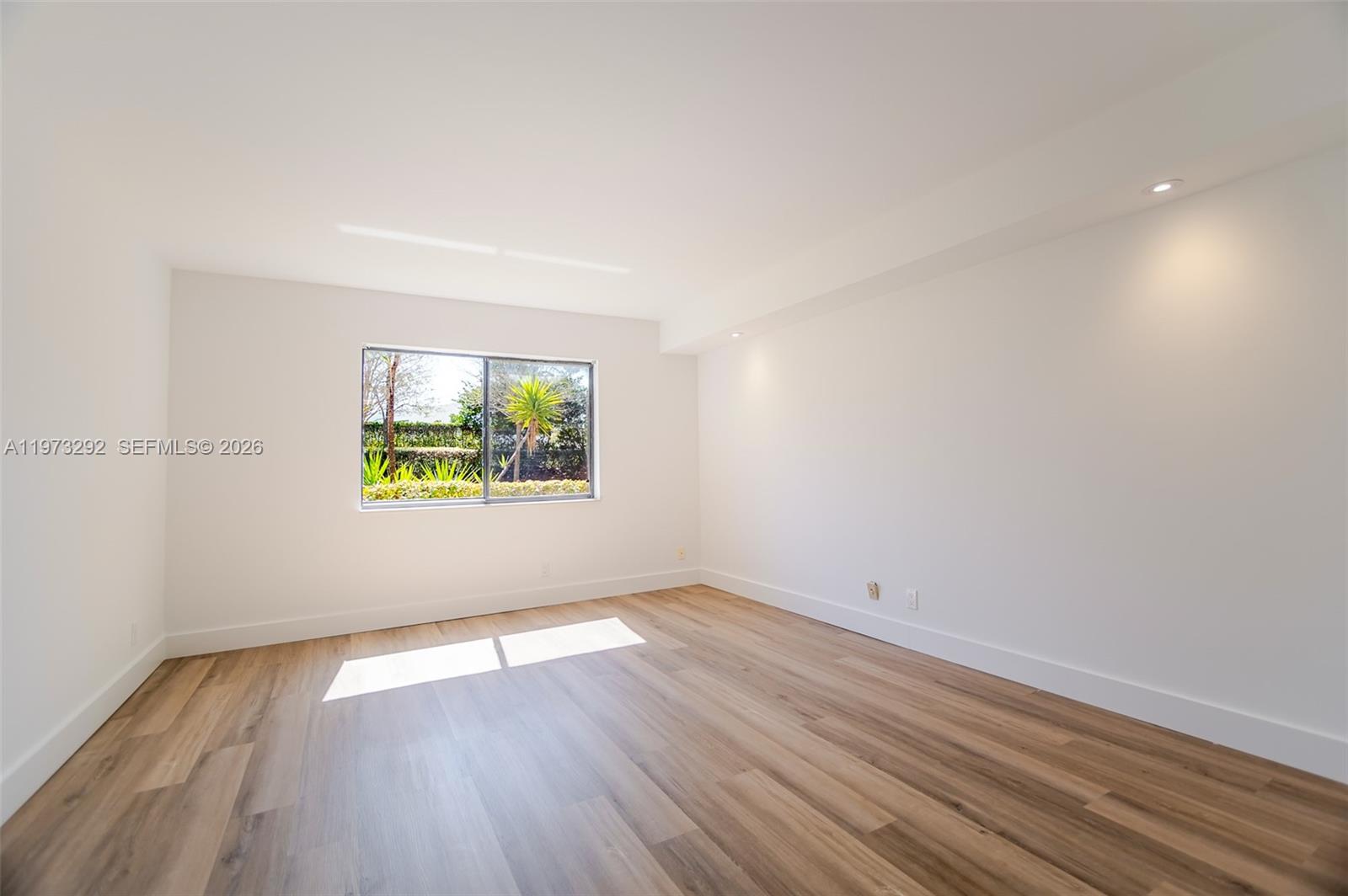 370 Racquet Club Road, Unit 101 Weston, FL 33326 - Photo 14 of 21