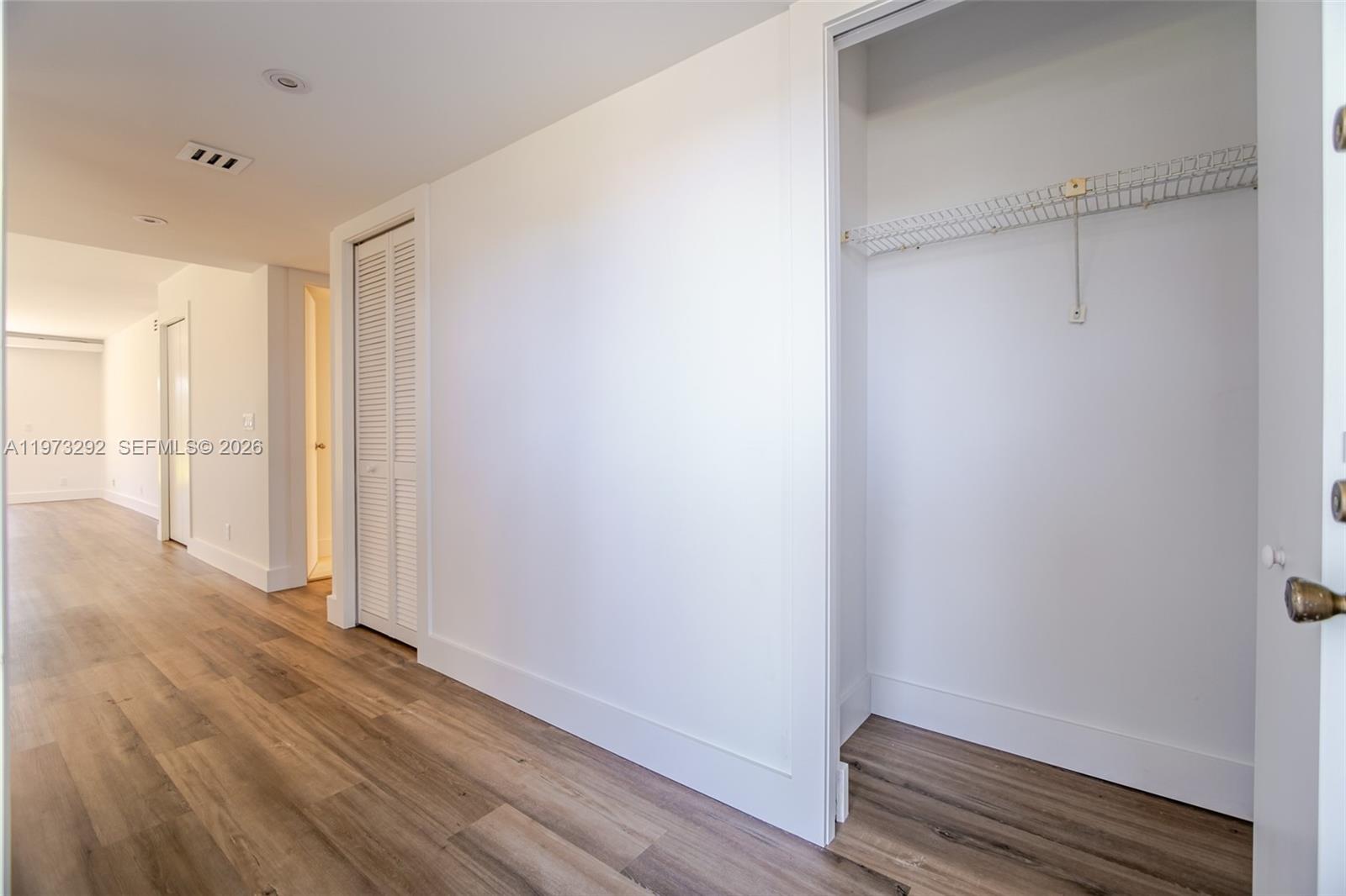 370 Racquet Club Road, Unit 101 Weston, FL 33326 - Photo 2 of 21