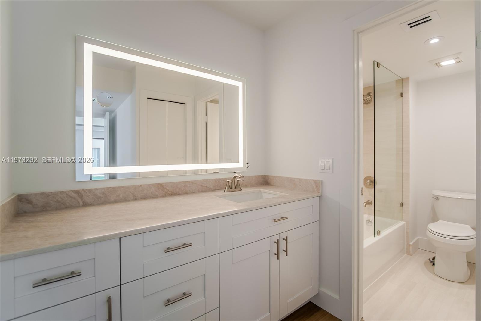 370 Racquet Club Road, Unit 101 Weston, FL 33326 - Photo 10 of 21