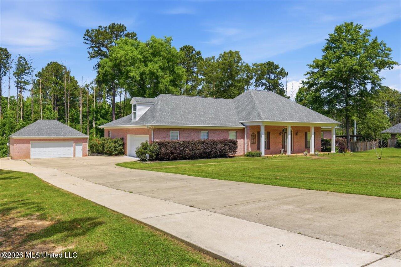 117 Holly Bush Place Brandon, MS 39047 - Photo 3 of 65 03-117 Holly Bush Pl _ Hometoursms.com