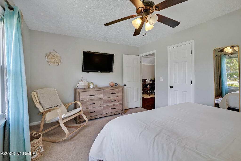 4510 Blueberry Road Wilmington, NC 28405 - Photo 25 of 42 4510BLUEBERRYROAD-32
