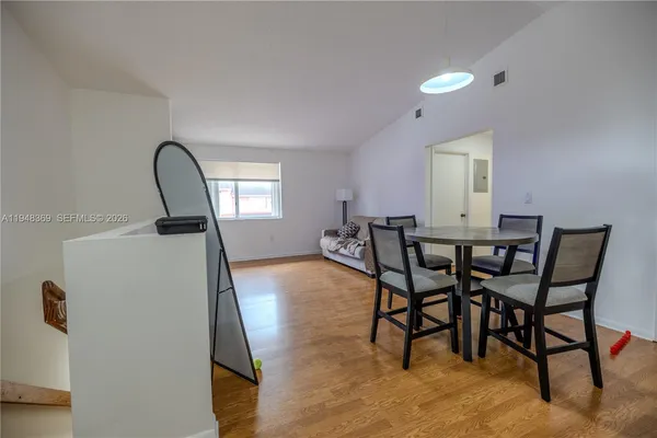 $2,200 | 8013 Lake Drive, Unit 203, Doral, FL 33166