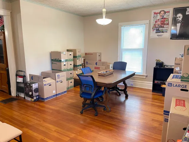 $137,500 | 724 Northeast Wabash Avenue, Topeka, KS 66616