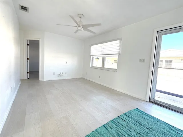 $148,000 | 12400 Park Boulevard North, Unit 524, Seminole, FL 33772