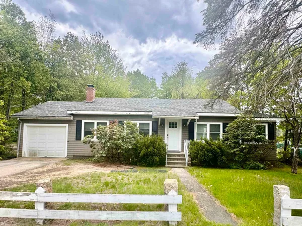 $499,999 | 117 Mechanic Street, Conway, NH 03860