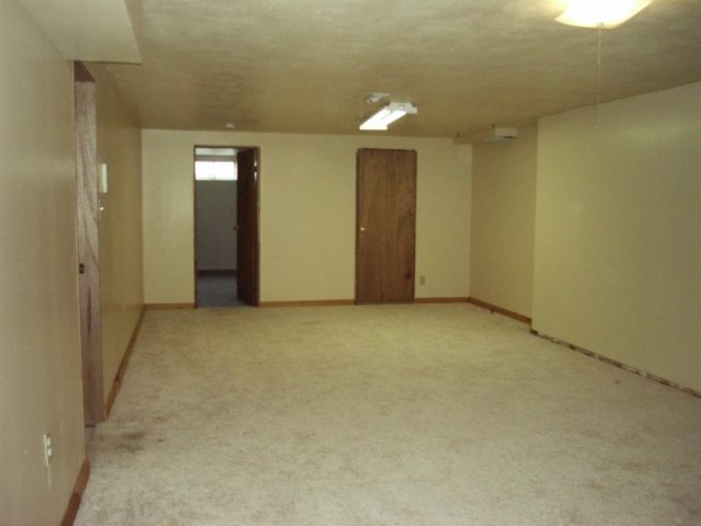 322 West Barnes Road Spokane, WA 99218 - Photo 5 of 9