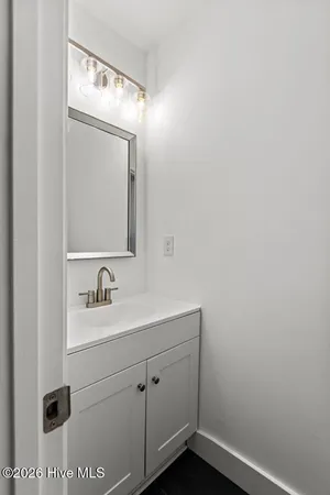 $1,300 | 411 Myrtlewood Circle, Jacksonville, NC 28546