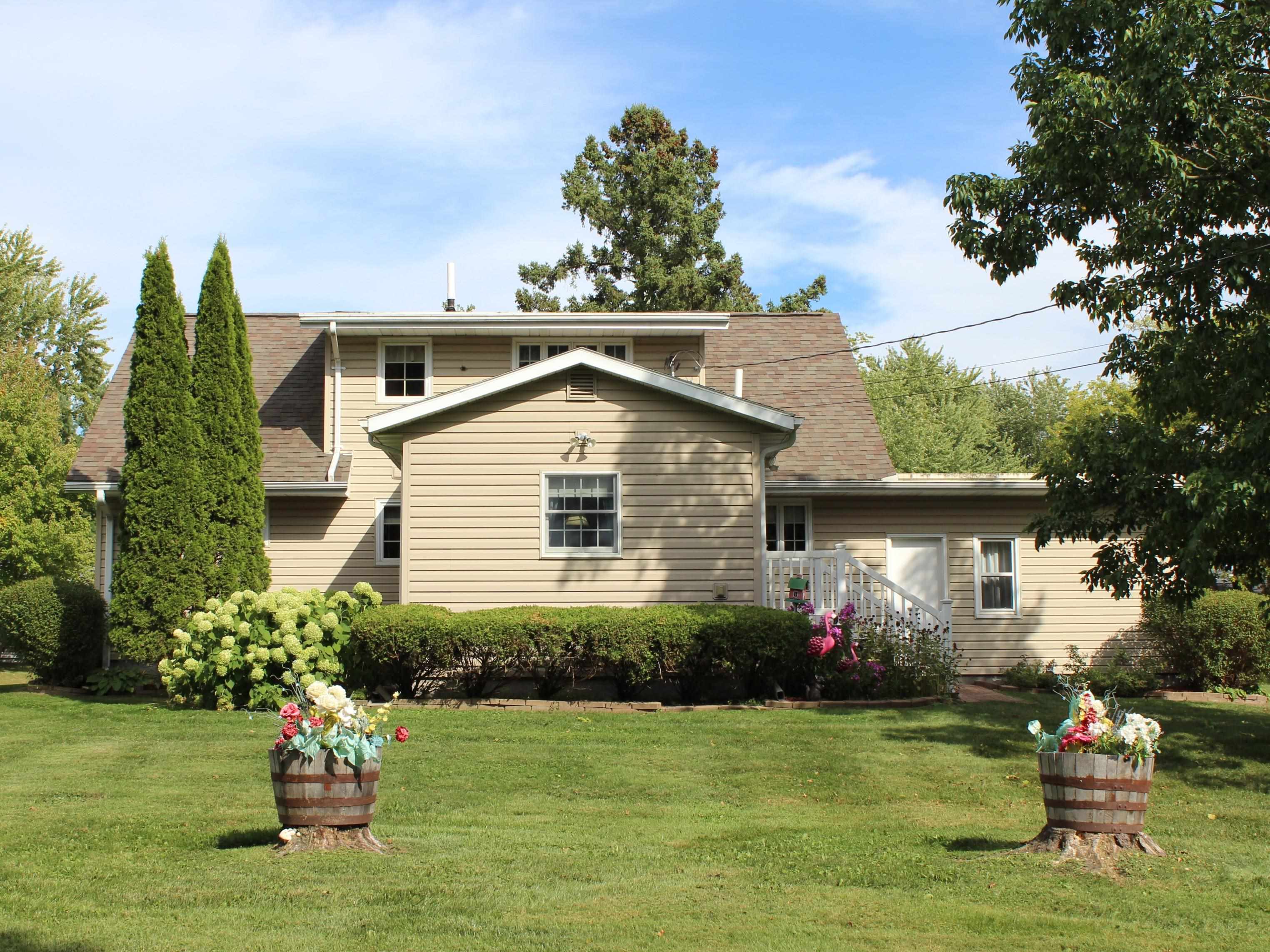 105 North 3rd Street Colby, WI 54421 - Photo 2 of 45 Gallery Image 2