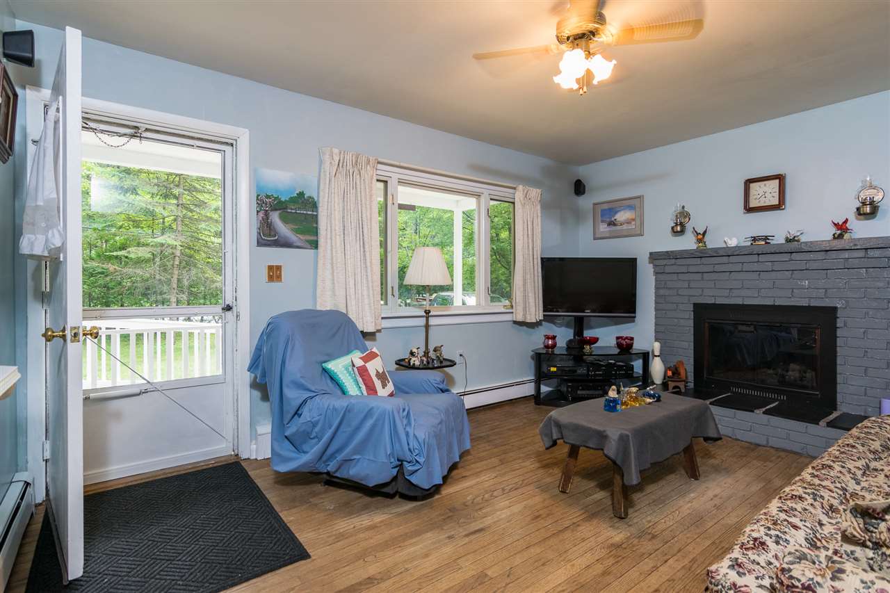 157 Blakely Road Colchester, VT 05446 - Photo 4 of 25 Gallery Image 4