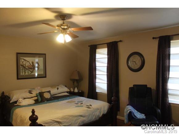 157 Stephens Road Morganton, NC 28655 - Photo 3 of 10 Gallery Image 3