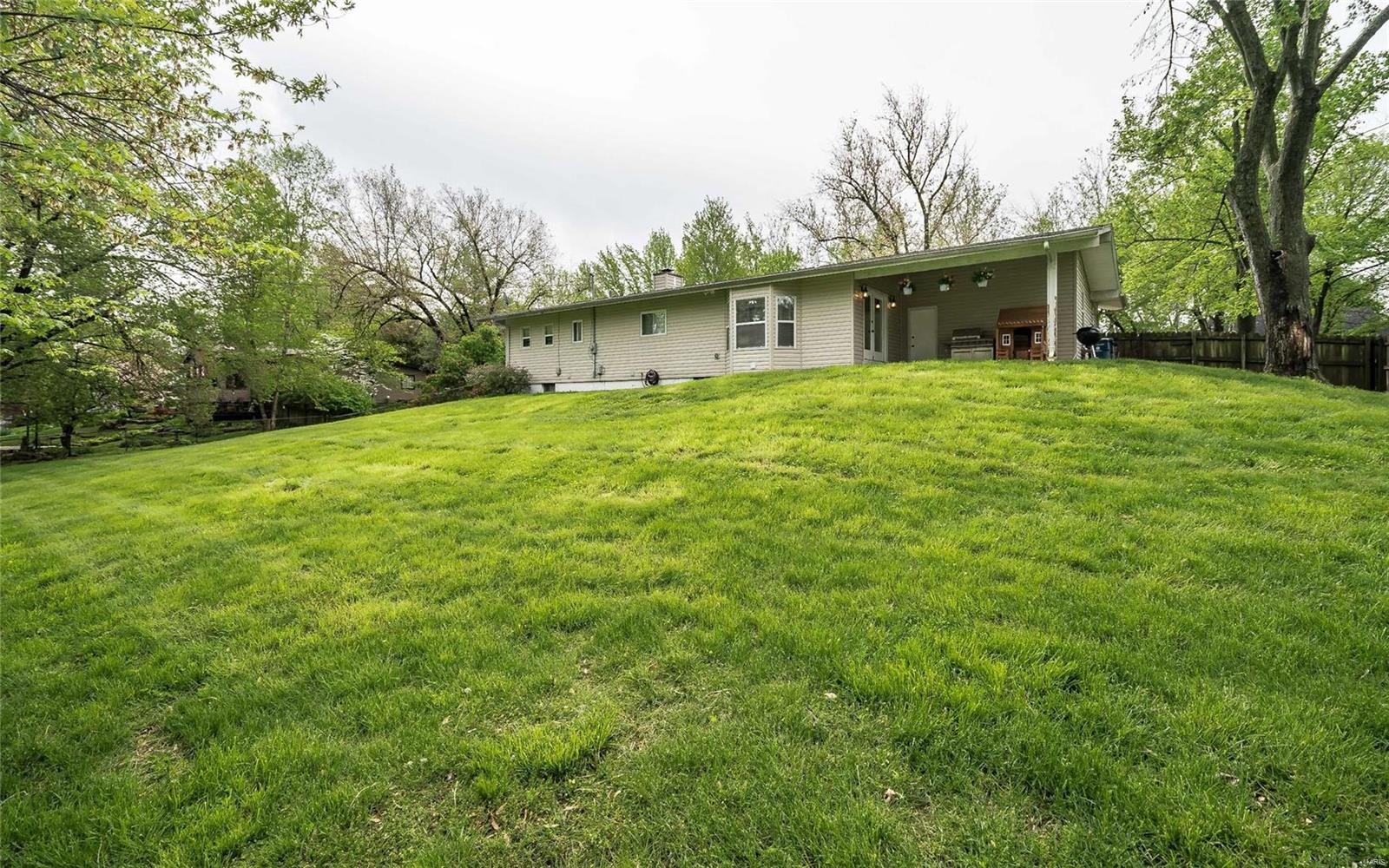 625 Old Ballwin Road Ballwin, MO 63021 - Photo 25 of 28