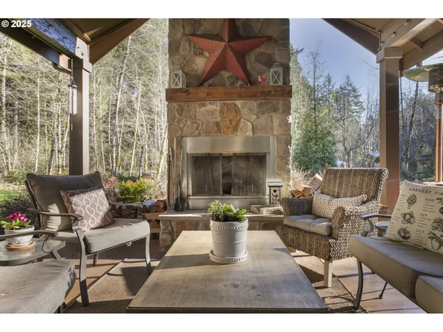 $1,349,900 | 168 Yale-Landing Road, Cougar, WA 98616