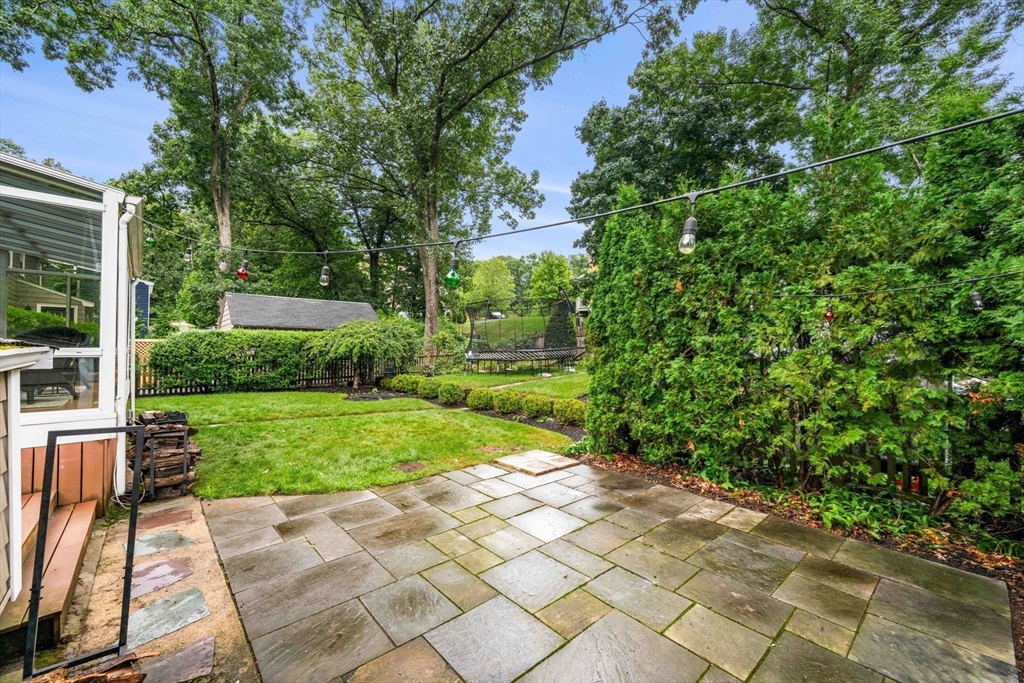 11 Arlington Road Melrose, MA 02176 - Photo 33 of 37 Gallery Image 33