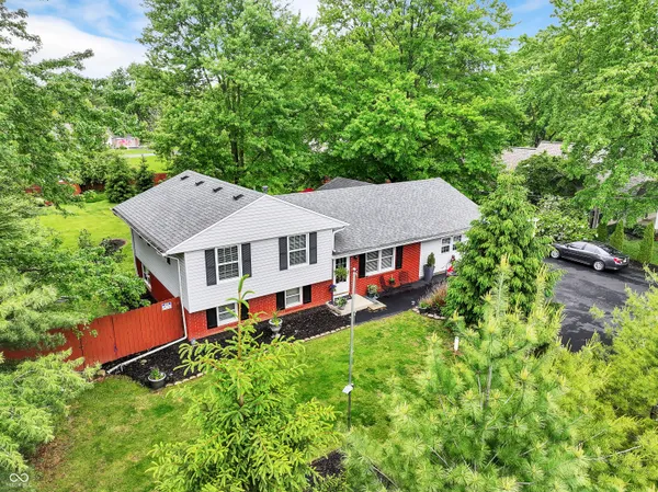 $374,900 | 1570 Apple Street, Greenfield, IN 46140