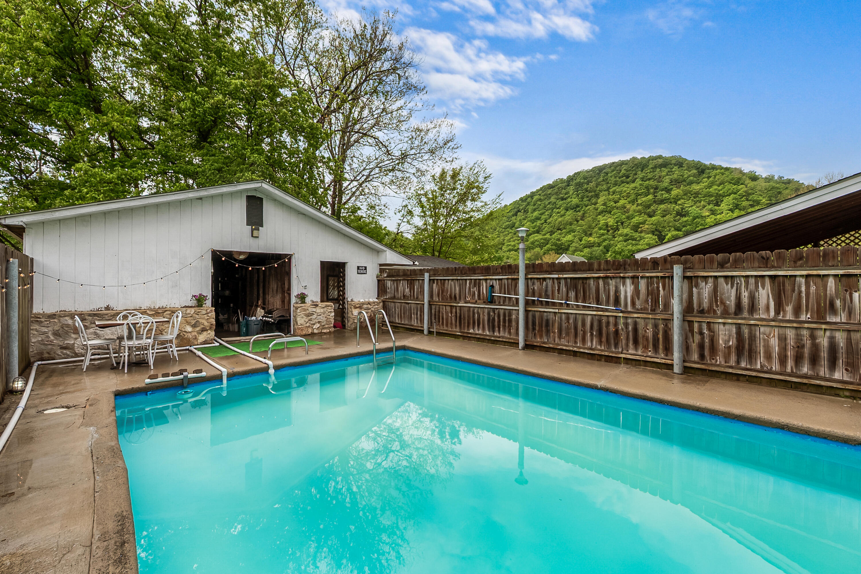 9151 Roanoke Road Elliston, VA 24087 - Photo 27 of 38 f2