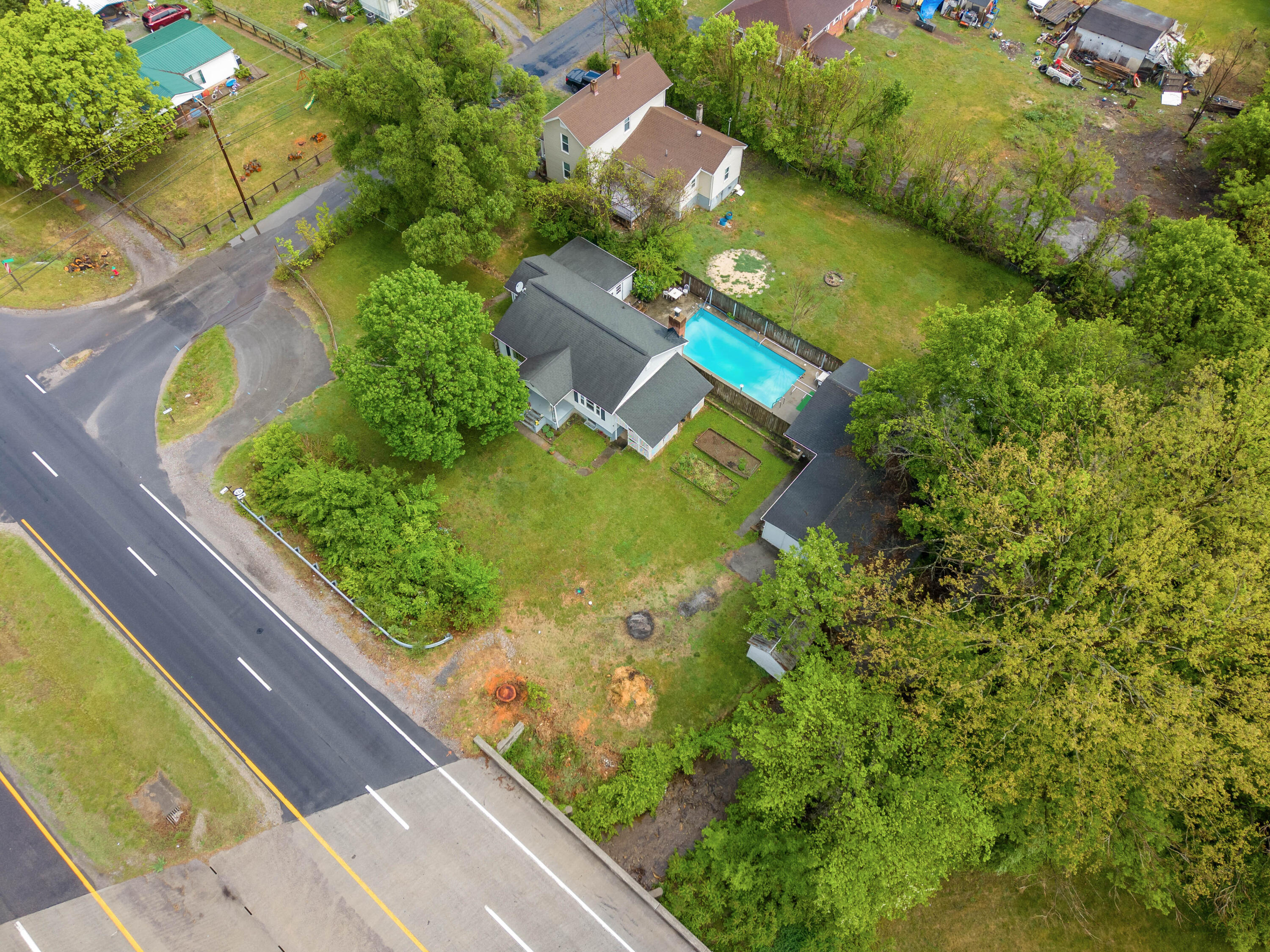 9151 Roanoke Road Elliston, VA 24087 - Photo 33 of 38 h1