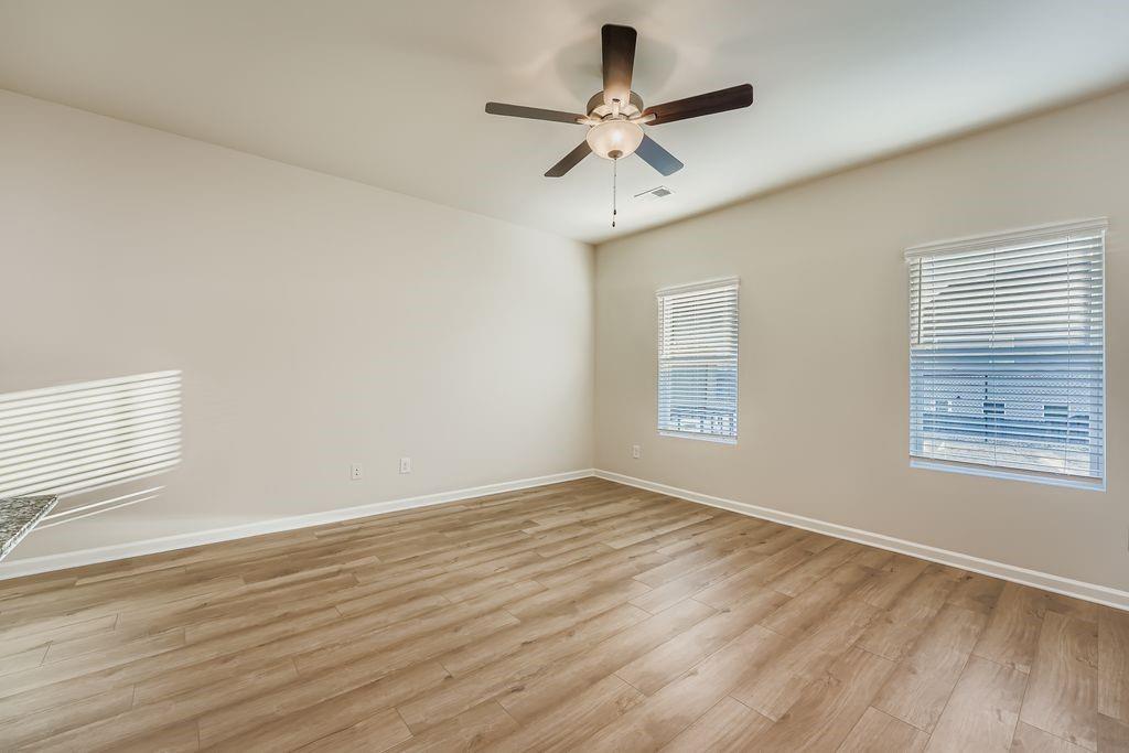 6376 Sundowner Place Atlanta, GA 30331 - Photo 6 of 36