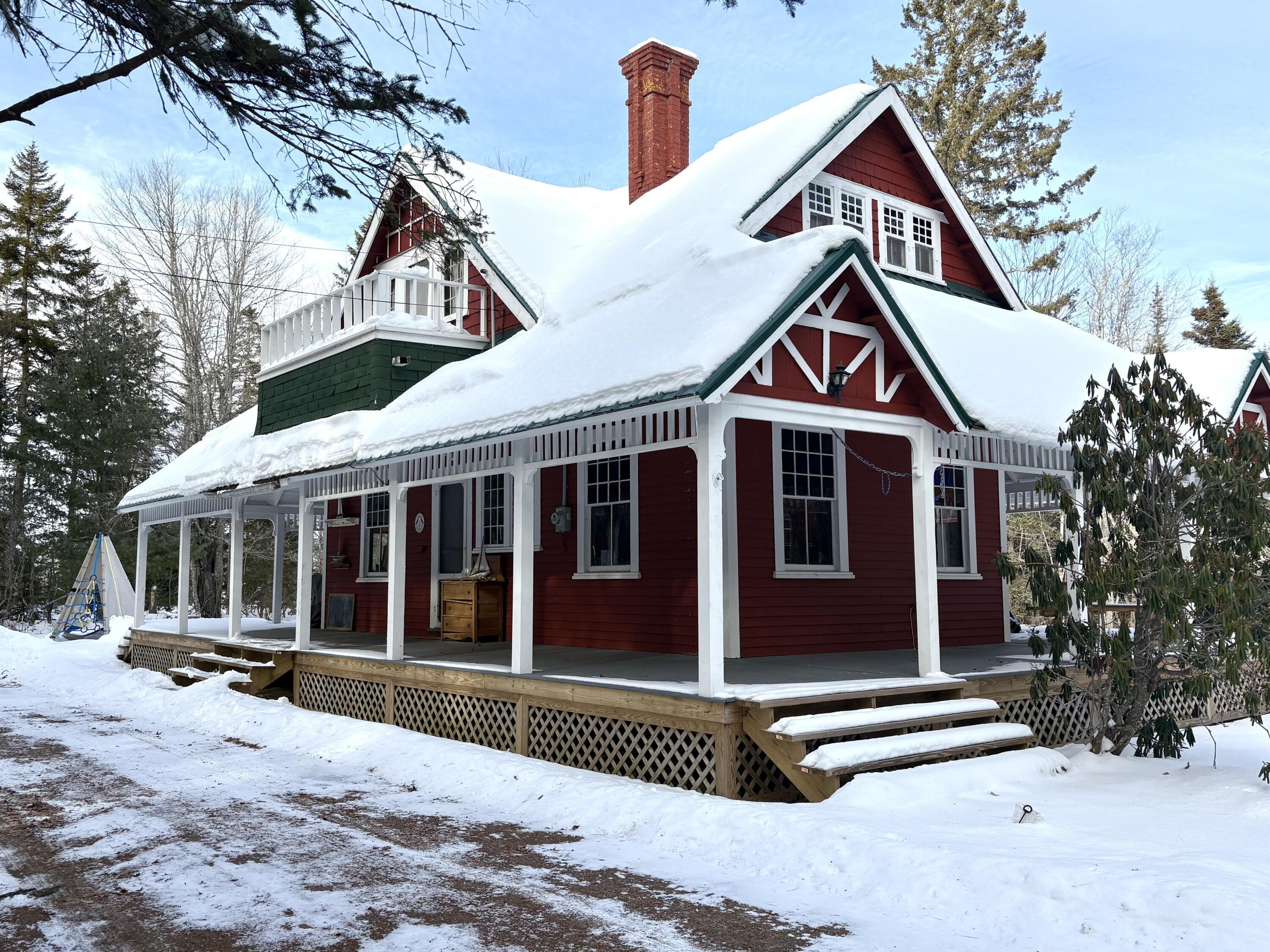 479 Highway 1 Robbinston, ME 04671 - Photo 10 of 54 IMG_1450