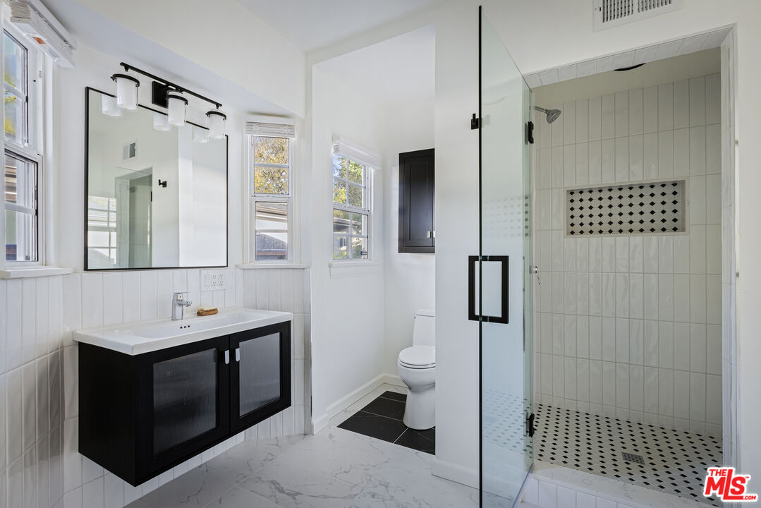 12153 Maxwellton Road Studio City, CA 91604 - Photo 33 of 48