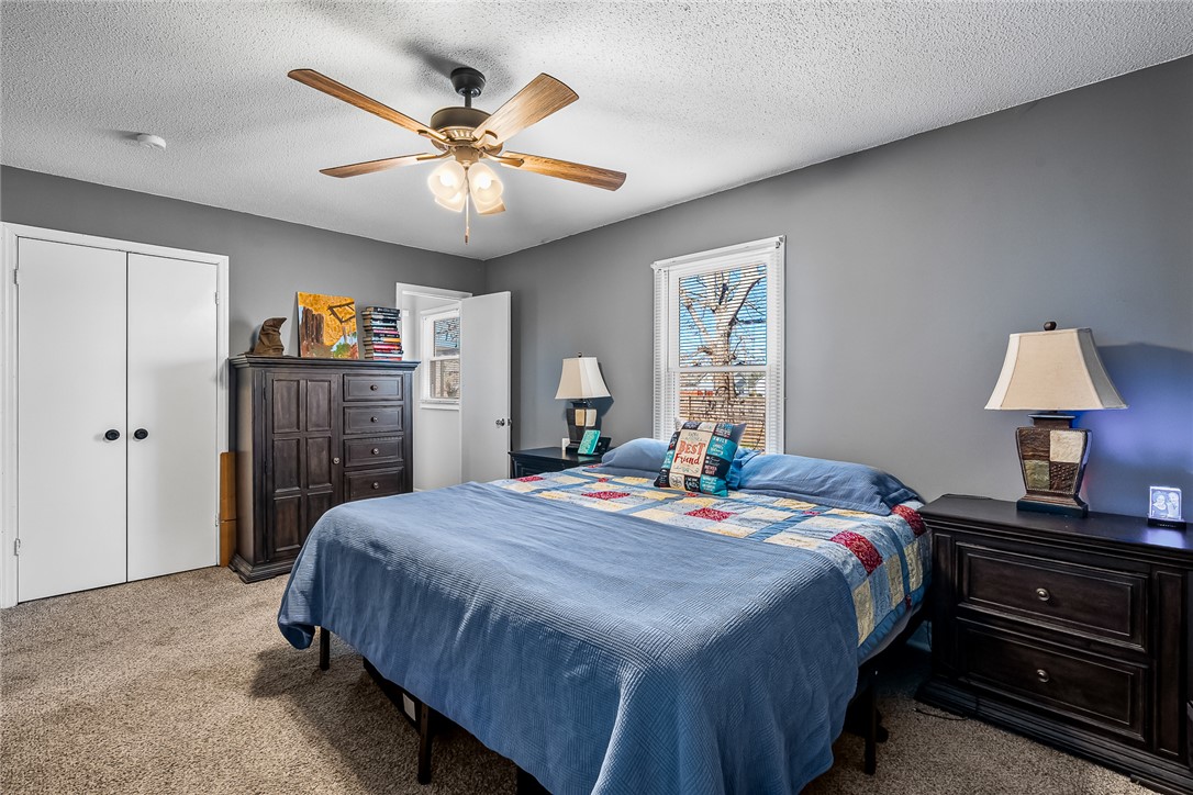 211 Old Brickyard Road Pelzer, SC 29669 - Photo 12 of 22 Primary with Dual Closets