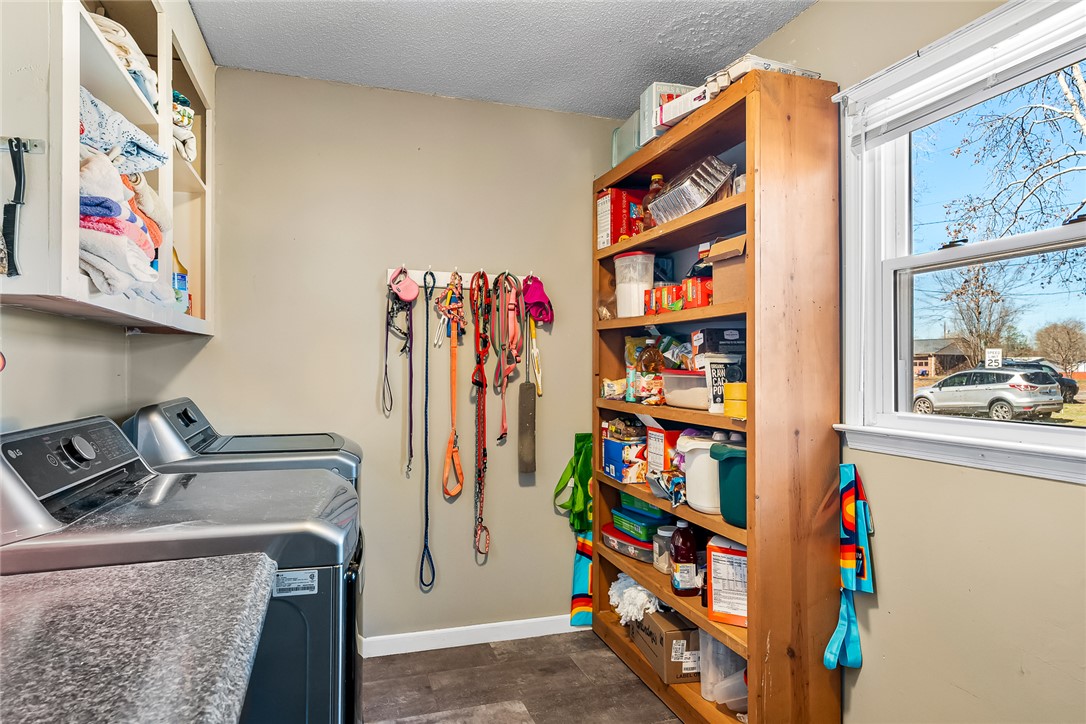211 Old Brickyard Road Pelzer, SC 29669 - Photo 20 of 22 Laundy / Pantry Room