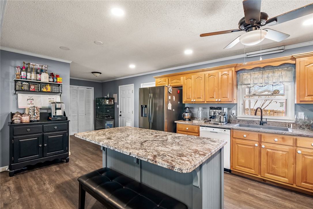 211 Old Brickyard Road Pelzer, SC 29669 - Photo 7 of 22 New Granite Countertops