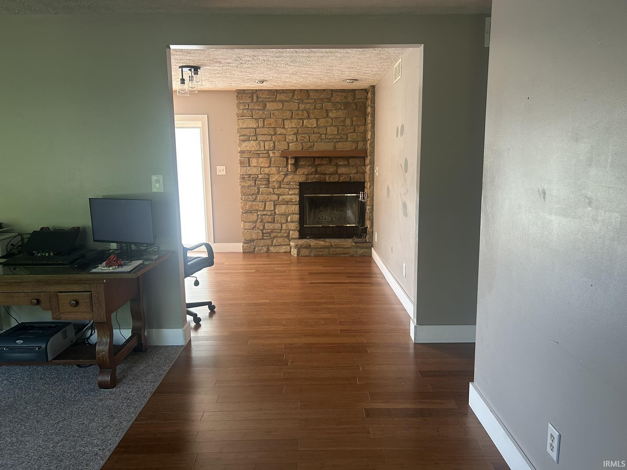 6737 North Bottom Road Bloomington, IN 47404 - Photo 4 of 31