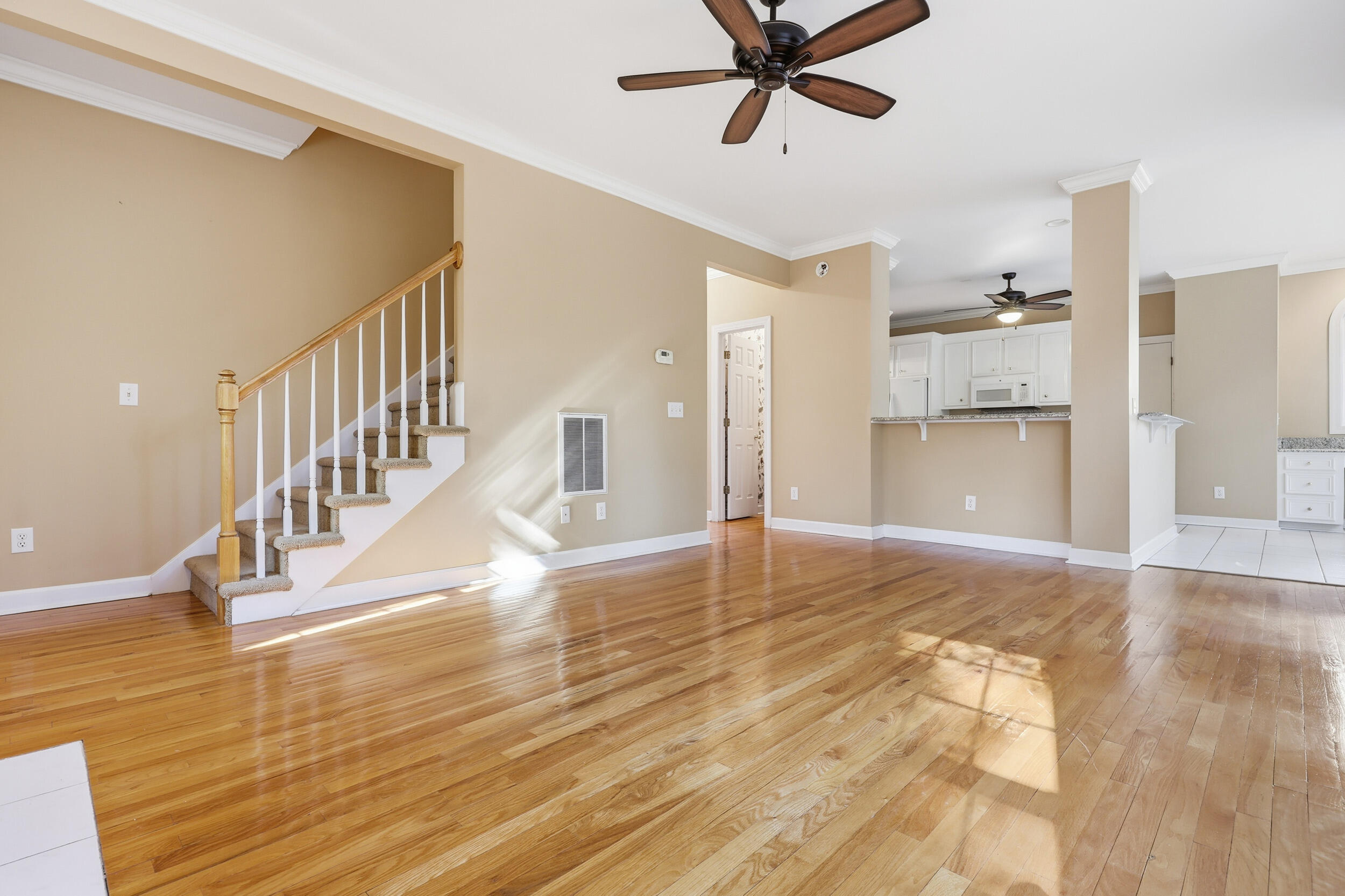 554 Hidden Boulevard Mount Pleasant, SC 29464 - Photo 13 of 54 16_ru4a0056