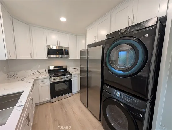 $3,100 | 1903 Cabrillo Avenue, Unit C, Torrance, CA 90501