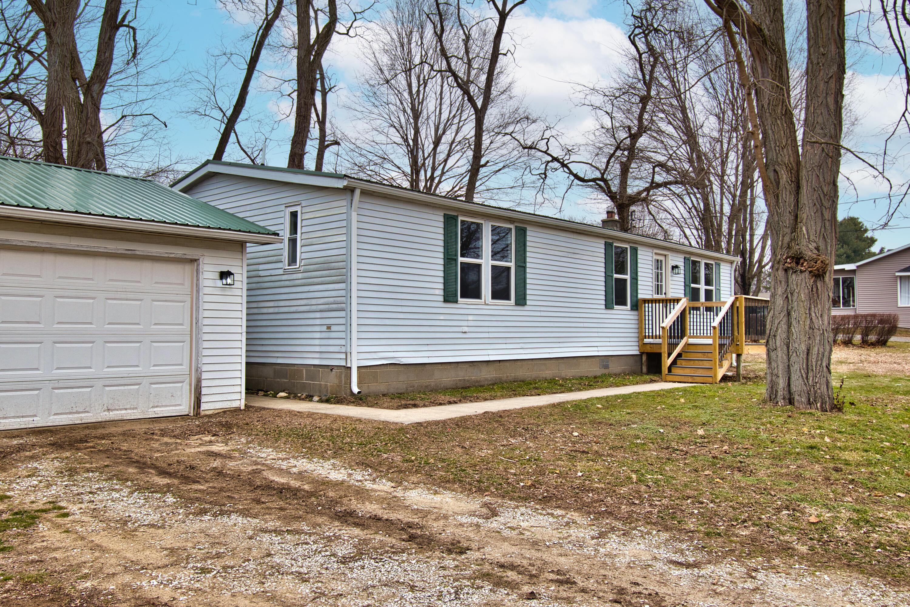 1718 Barron Lake Road Niles, MI 49120 - Photo 3 of 29 DSC_0629