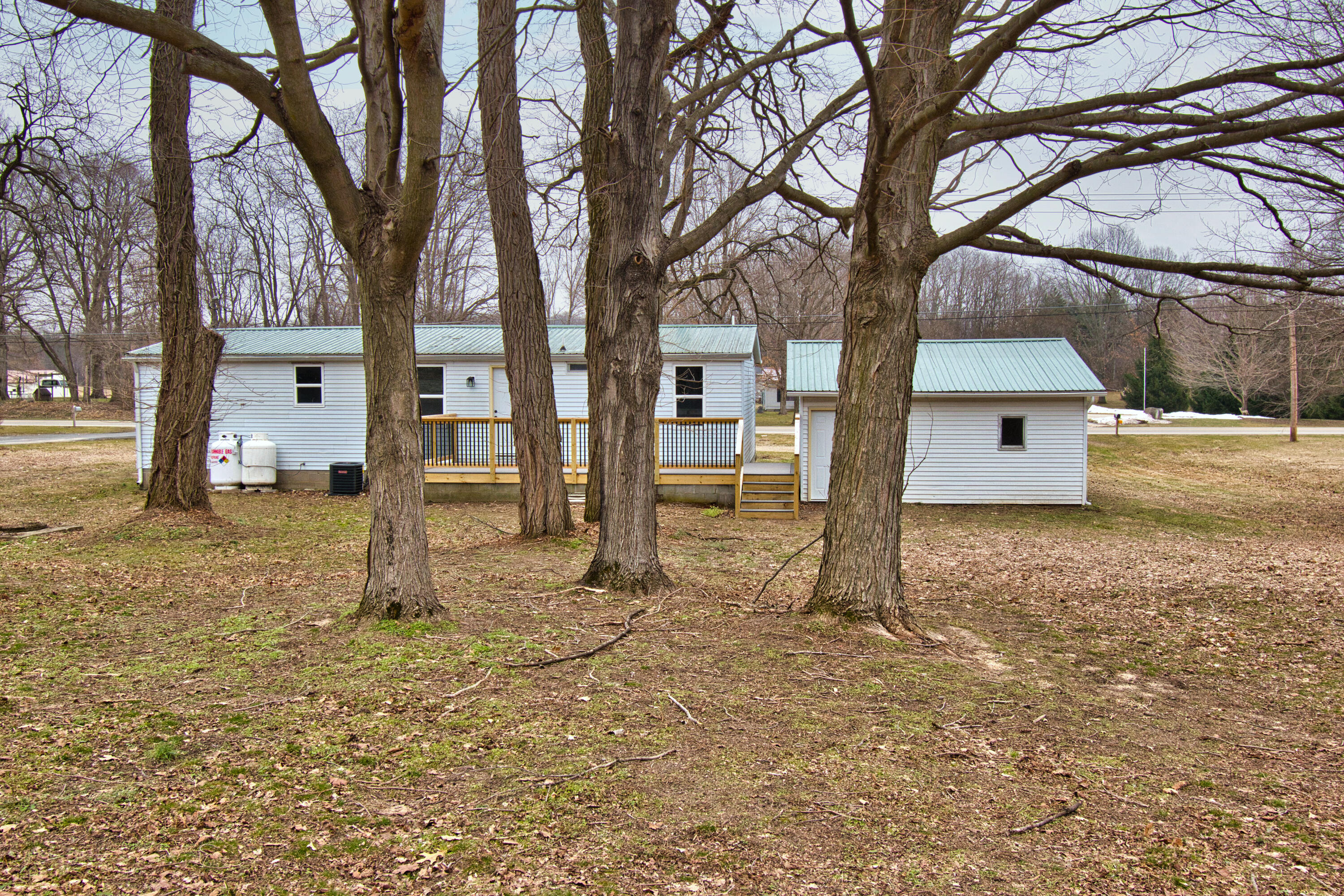 1718 Barron Lake Road Niles, MI 49120 - Photo 6 of 29 DSC_0673