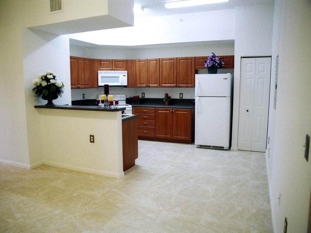 2801 Riverside Drive, Unit 307S Coral Springs, FL 33065 - Photo 2 of 12 Photo 2