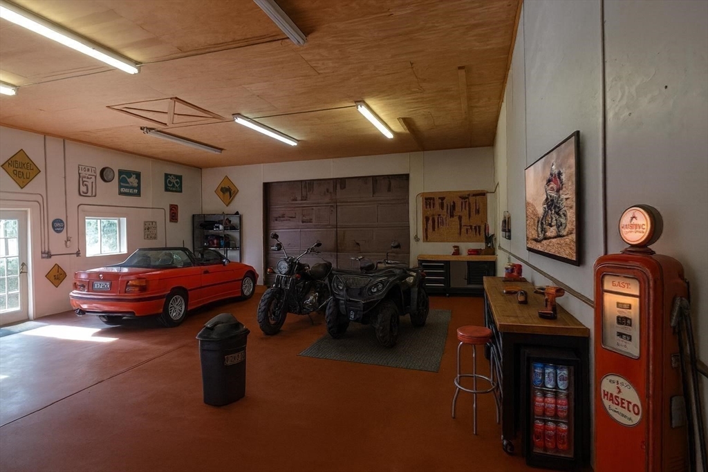 985 Glebe Street Taunton, MA 02780 - Photo 15 of 23 a living room with furniture and a flat screen tv