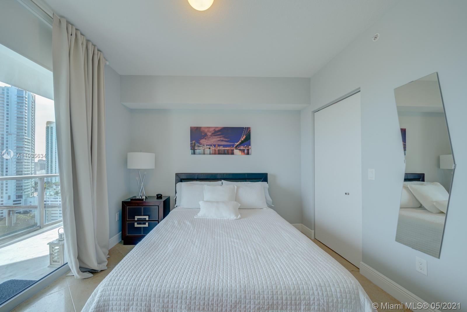 185 Southwest 7th Street, Unit 2003 Miami, FL 33130 - Photo 12 of 22