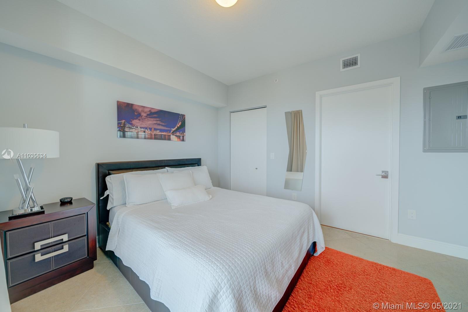 185 Southwest 7th Street, Unit 2003 Miami, FL 33130 - Photo 14 of 22