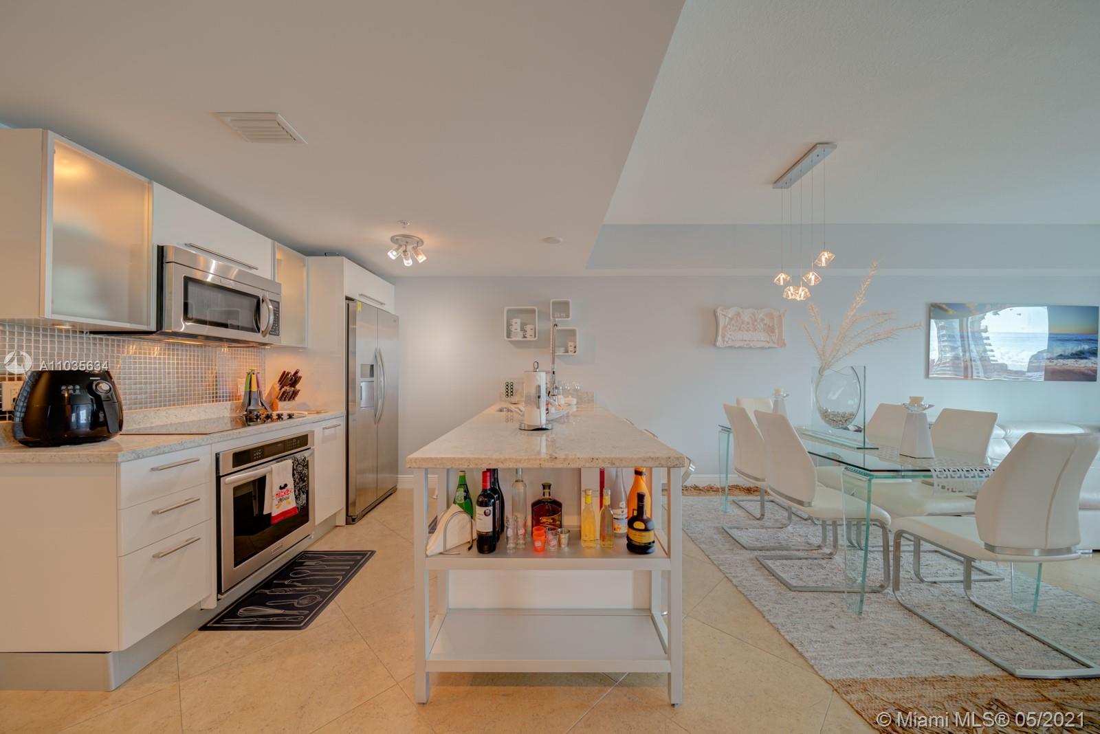 185 Southwest 7th Street, Unit 2003 Miami, FL 33130 - Photo 8 of 22