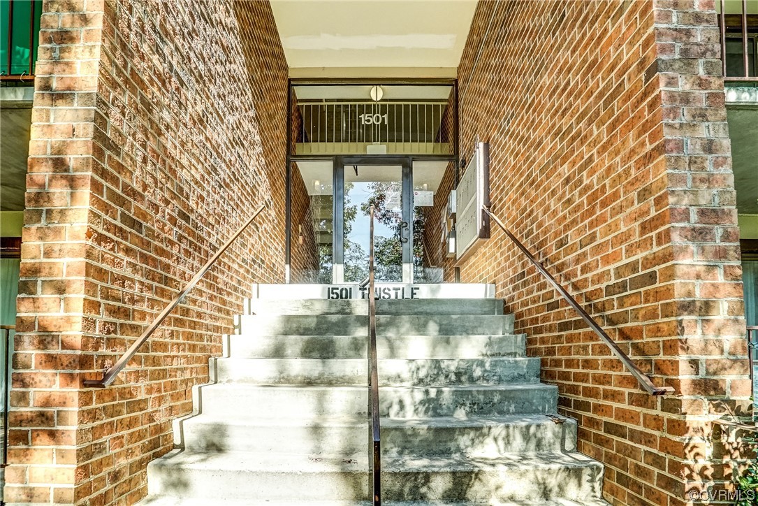 1501 Thistle Road, Unit 103 Henrico, VA 23238 - Photo 2 of 27