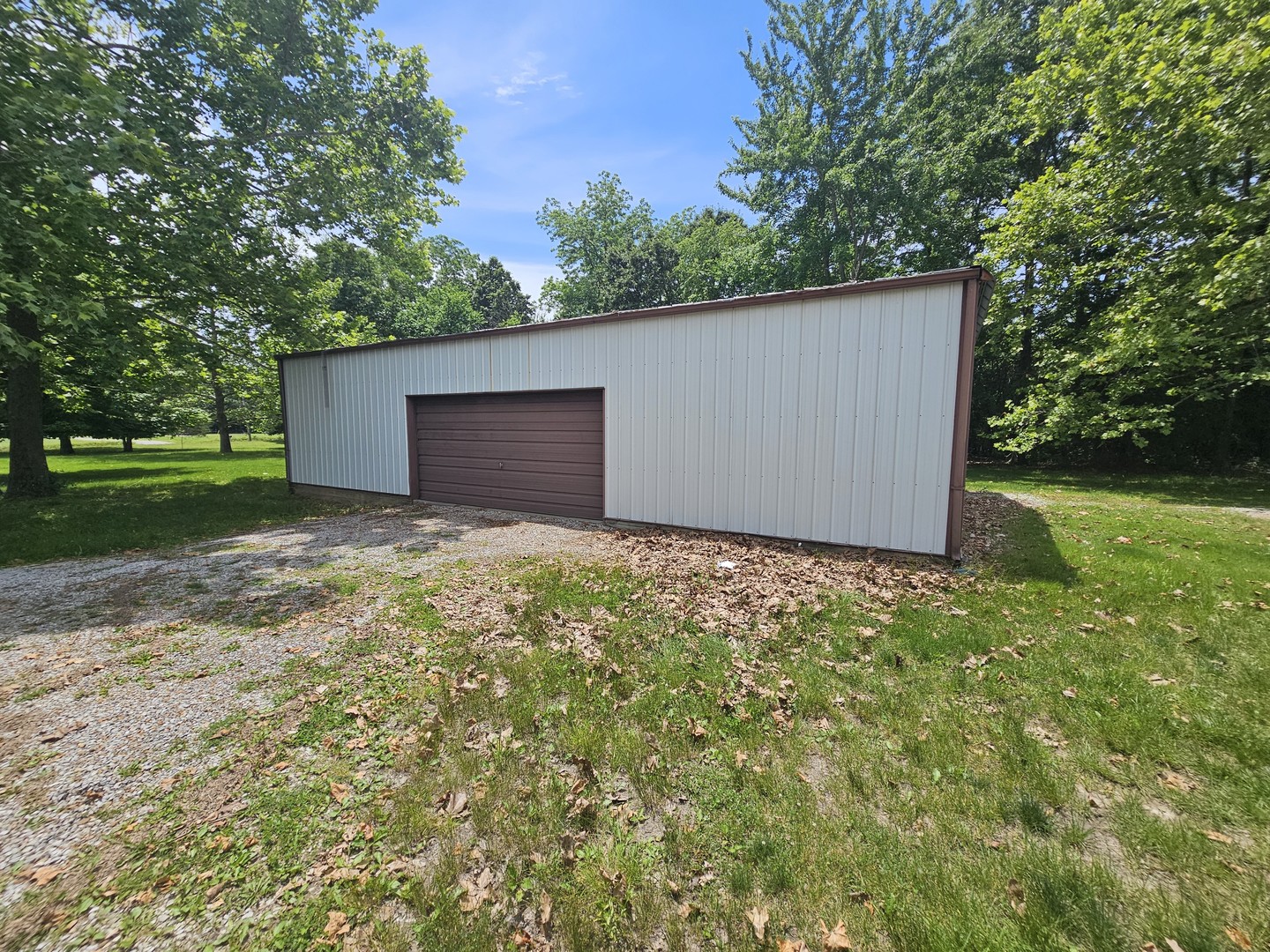 14230 East Windsong Road Mount Vernon, IL 62864 - Photo 9 of 33