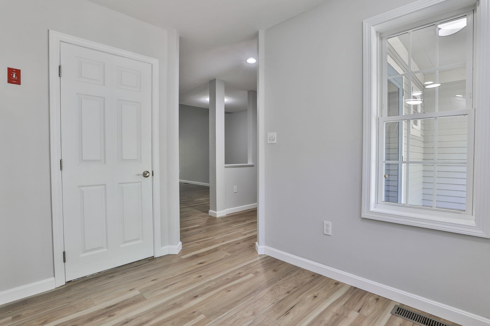 1465 Hooksett Road, Unit 403 Hooksett, NH 03106 - Photo 12 of 34 Gallery Image 12