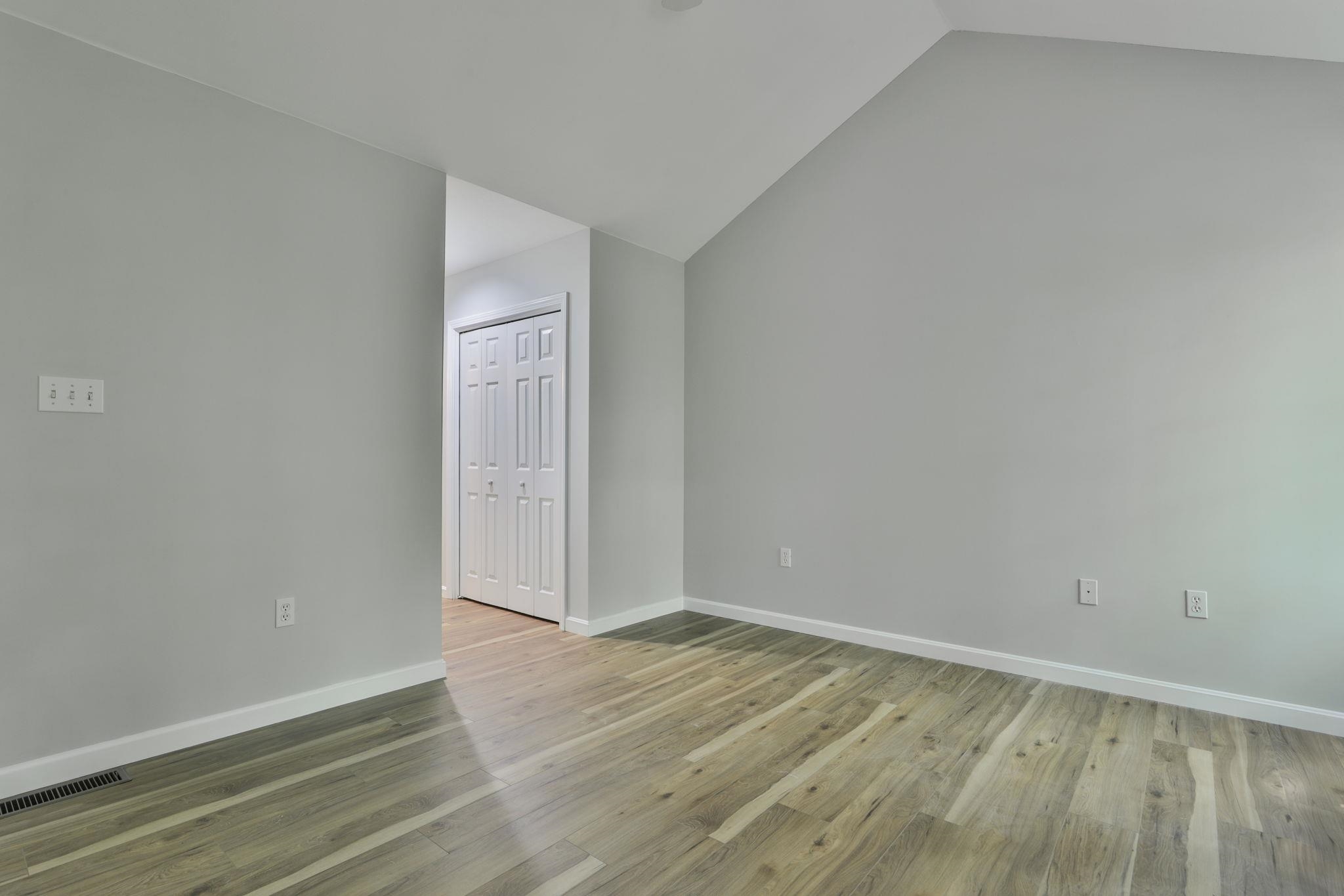1465 Hooksett Road, Unit 403 Hooksett, NH 03106 - Photo 21 of 34 Gallery Image 21