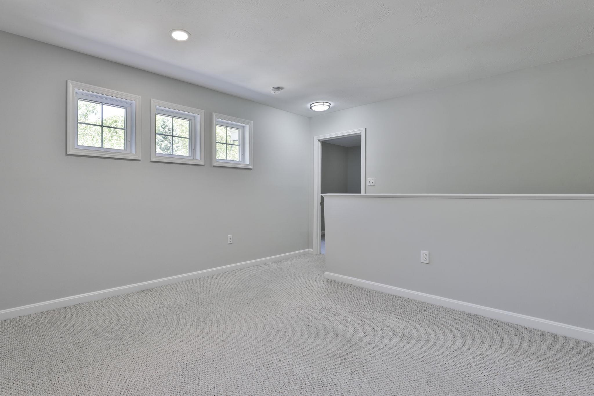 1465 Hooksett Road, Unit 403 Hooksett, NH 03106 - Photo 29 of 34 Gallery Image 29